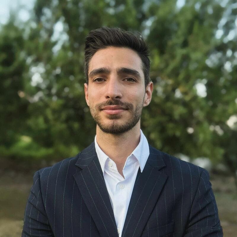 Κωνσταντίνος Βενέτης - Ασφαλιστικός και επενδυτικός σύμβουλος